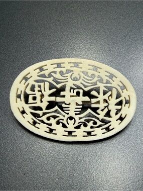 Vintage Intricate Carved Oval Brooch Japanese